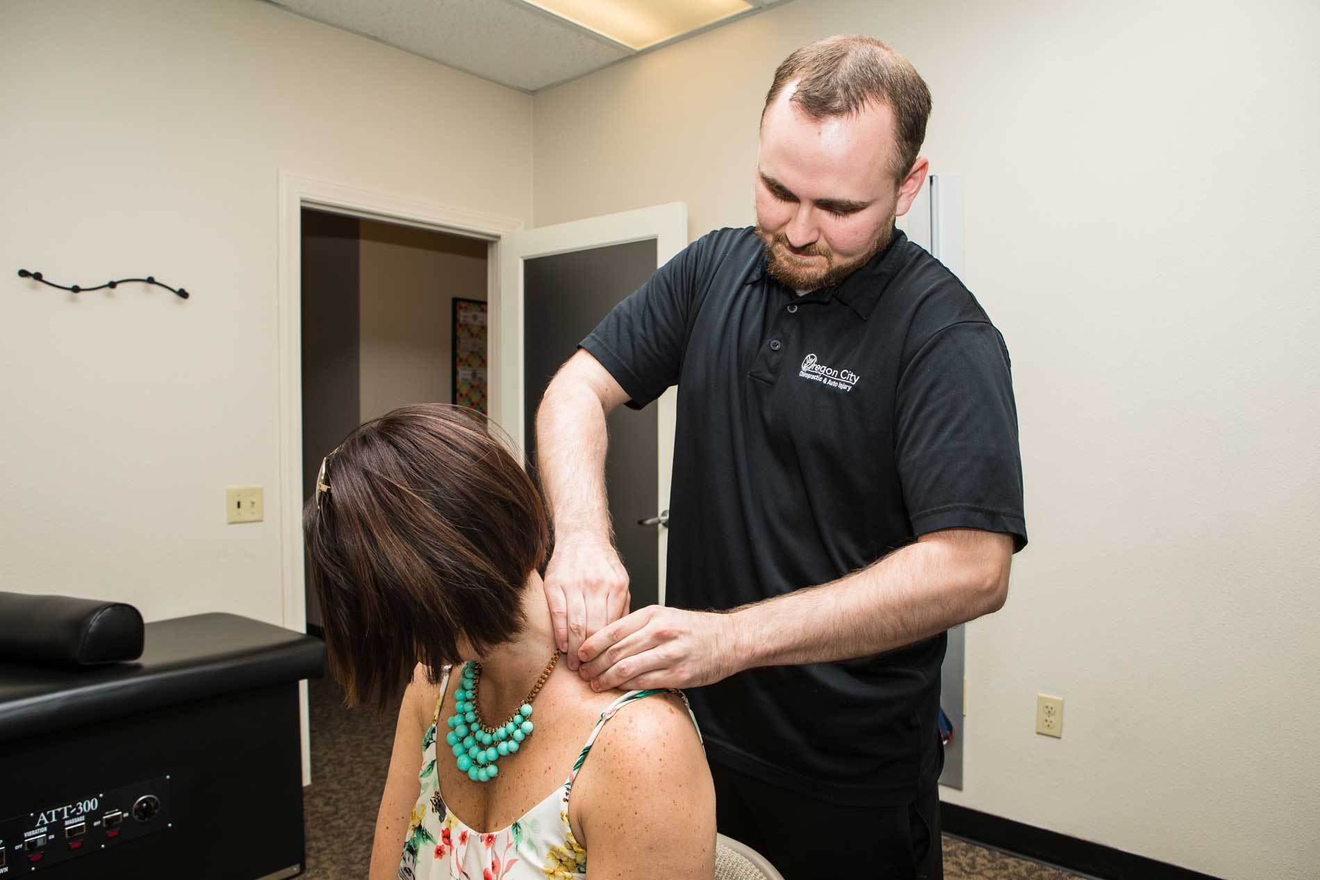 Oregon City Chiropractic Bodywork Help with Neck Pain